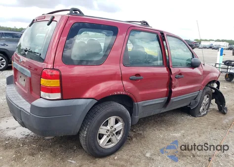 2006 Ford Escape Xls z USA, uszkodzony, nr VIN 1FMYU02Z26KA73348